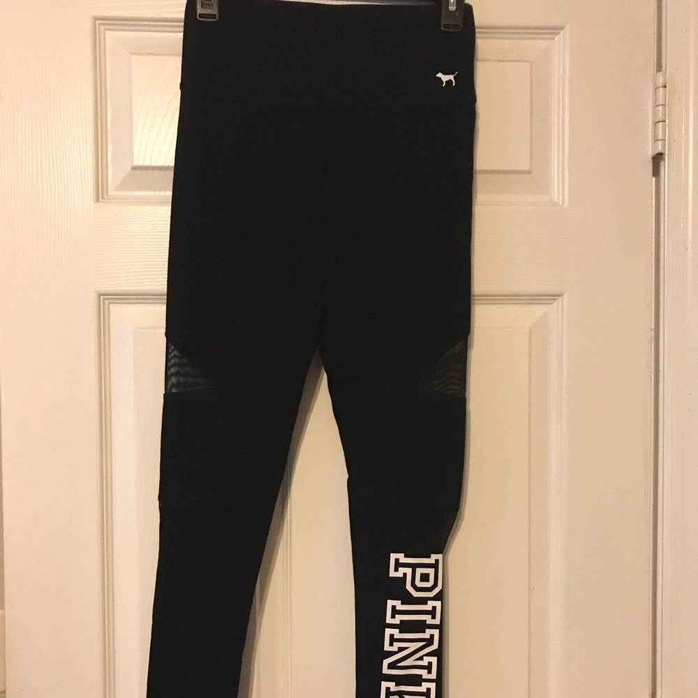 Victoria’s Secret Pink yoga pant